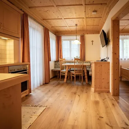 Apartmenthaus Gutwenger Innervillgraten Exterior photo