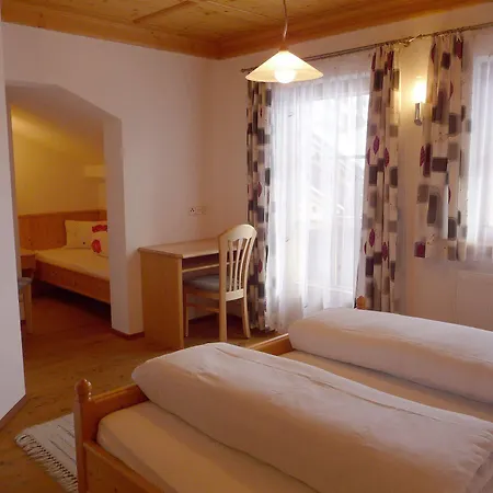 Apartmenthaus Gutwenger Innervillgraten Exterior photo