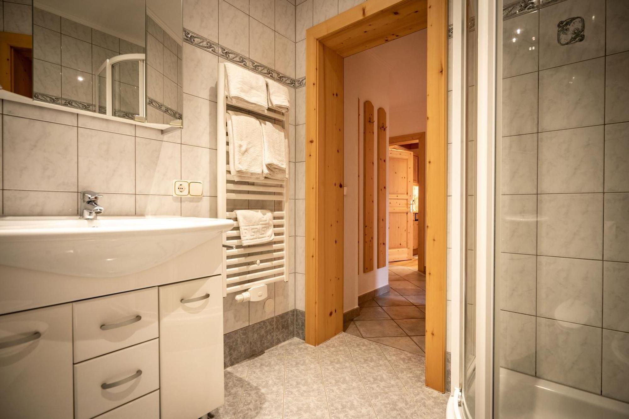 Apartmenthaus Gutwenger Apartment *